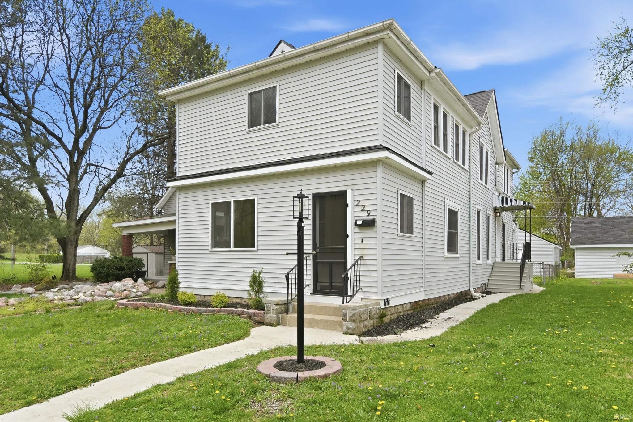 229 Center Street